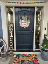Load image into Gallery viewer, Home sweet Home Patchwork quilted door hanger