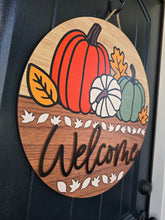 Load image into Gallery viewer, Welcome pumpkin leaf door hanger

