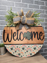 Load image into Gallery viewer, Welcome Lucky Charm Pattern Door Hanger
