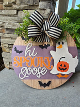 Load image into Gallery viewer, Hi spooky goose door hanger
